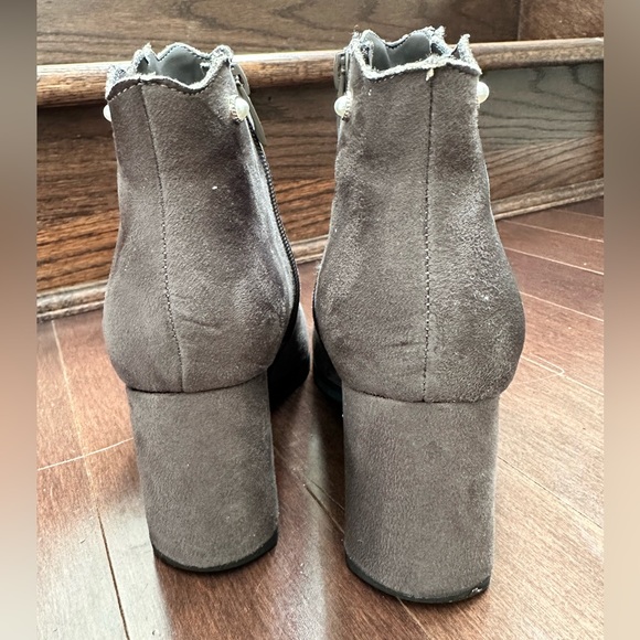 Women’s Ankle Boots with Square Chunky Heels, Size US 7 = 23.5cm - Picture 5 of 11